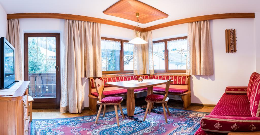 סלבה די ואל גרדנה Apartments Elise מראה חיצוני תמונה